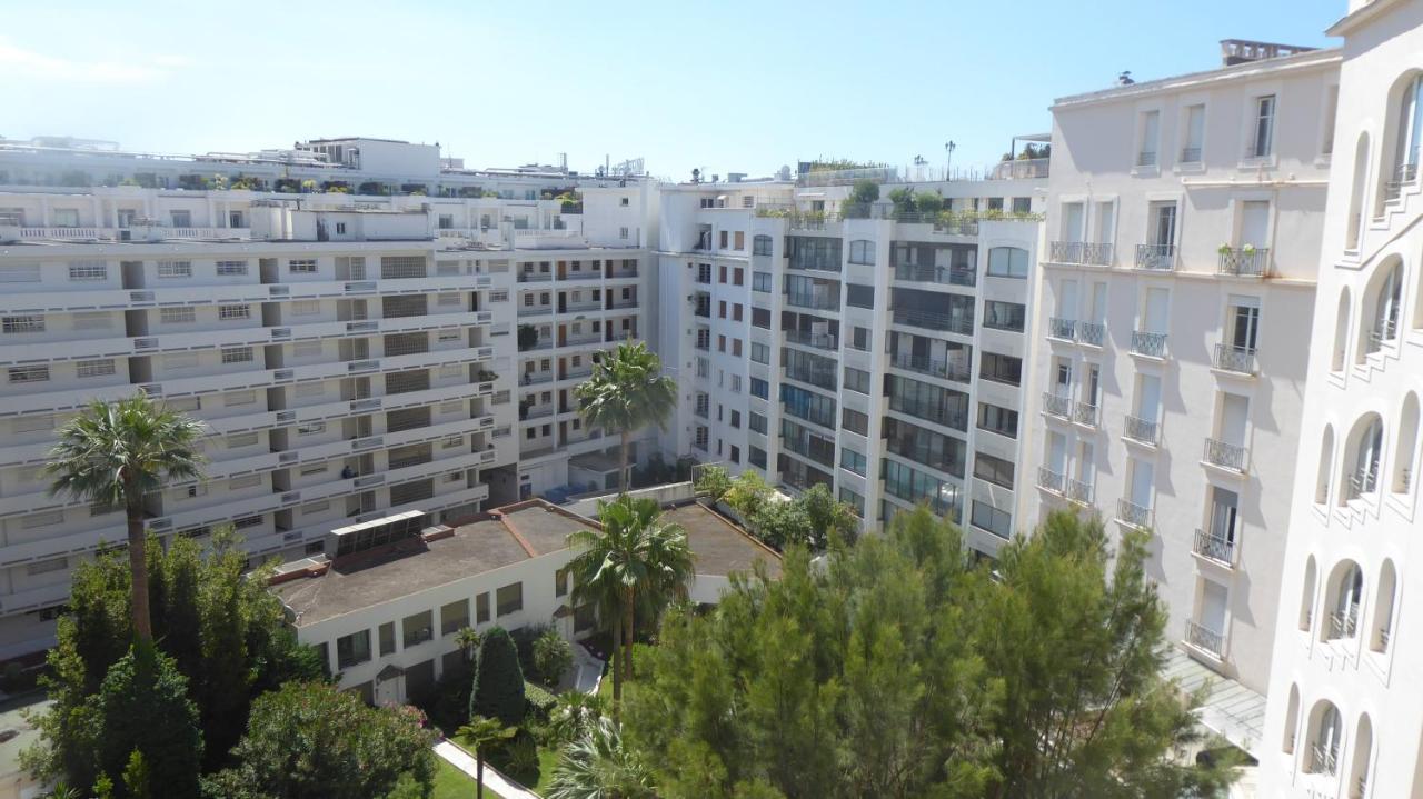 Palais Miramar 65 Bd De La Croisette Cannes Apartment Exterior photo